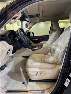 تۆیۆتا لاند کروزەر